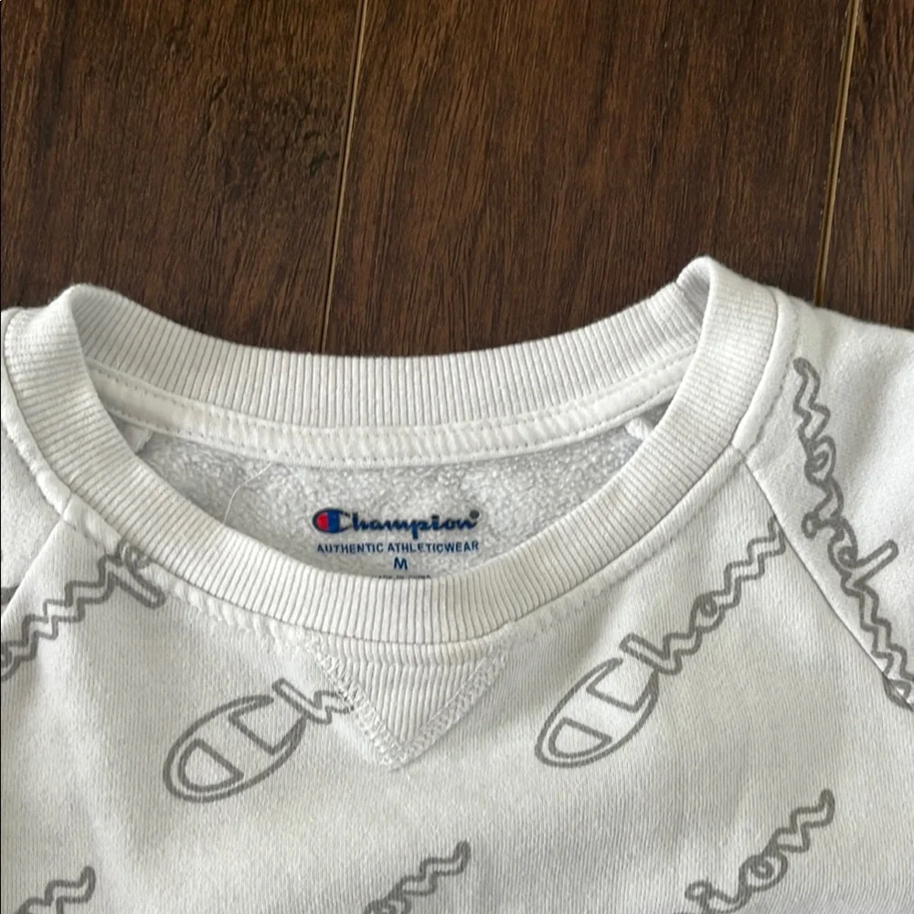 Champion Kids White Logo Sweatshirt - Picture 2 of 2